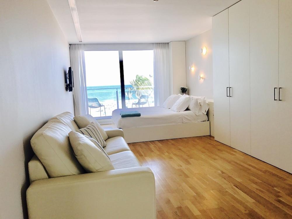 Meraki Beach Hotel - Only Adults ปลายา โปบลา เด ฟาร์นาลส์ ภายนอก รูปภาพ